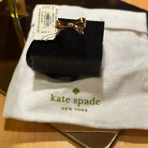 NWT Kate Spade Dainty Gold Bow Ring + Dustbag - Picture 9 of 9